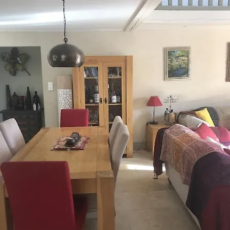 别墅 Maison D'izzy, With Private Swimming Pool And Outdoor Kitchen *